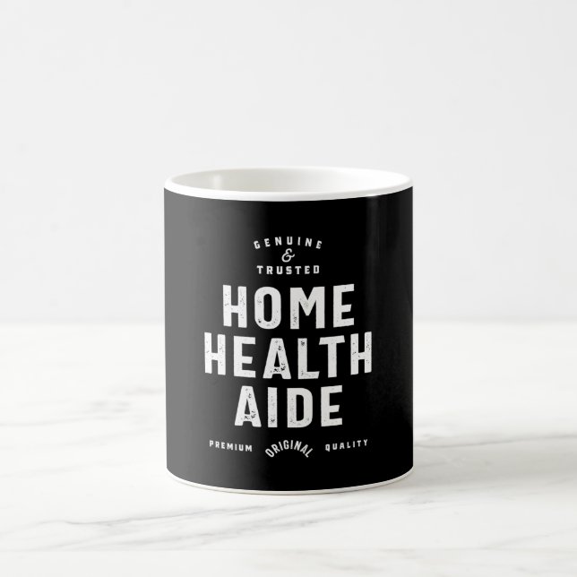 Zuhause Health Aide Job Title Gift Kaffeetasse (Mittel)