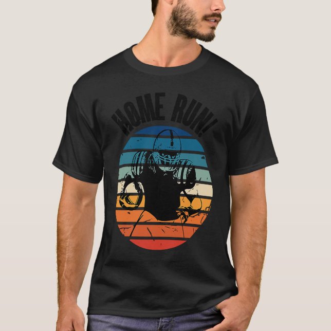 Zuhause Run Baseball Football Player Sunset T-Shirt (Vorderseite)
