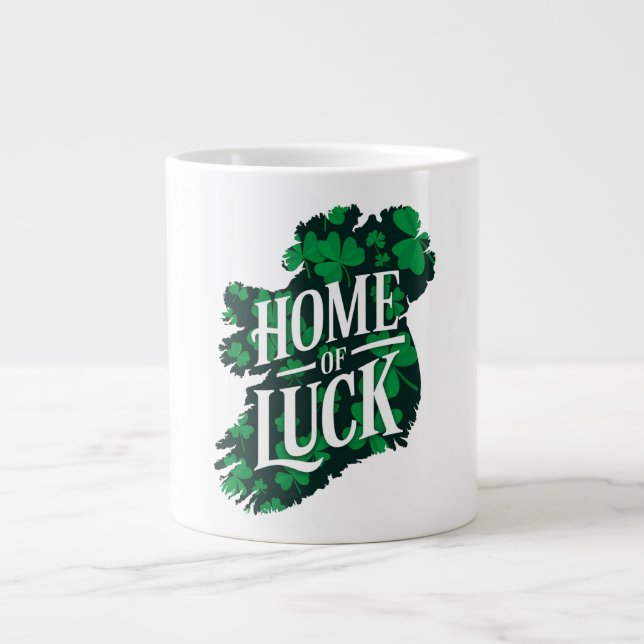 Zuhause von Luck Ireland Jumbo-Tasse (Vorderseite)