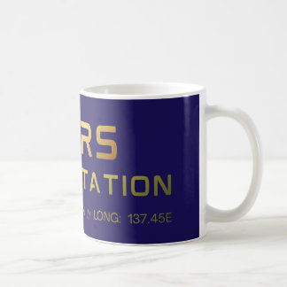 Zukunft Mars Weltraumstation Grafik T-Shirt mit Sc Kaffeetasse