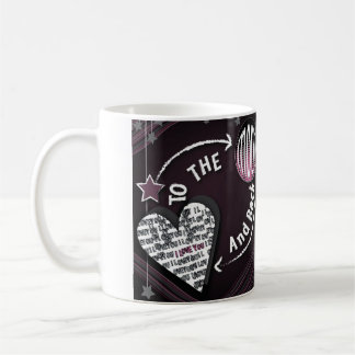 Zum Mond und zur hinteren Tasse