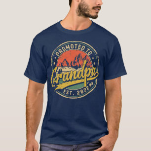 Zum Opa befördert Est 2022 Retro Neuer Opa T-Shirt