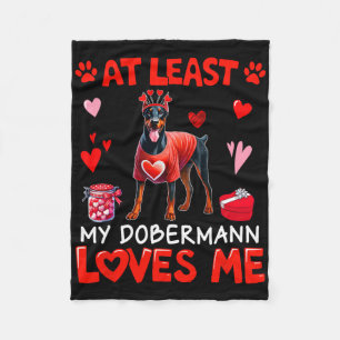 Zumindest liebt mein Dobermann mich Valentins-Sing Fleecedecke