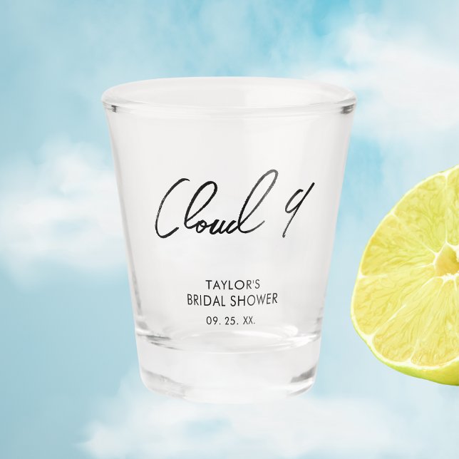Zur Cloud 9 Brautparty Minimalistische Gunst Schnapsglas (Von Creator hochgeladen)