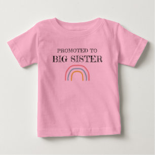 Zur großen Schwester Rainbow T-Shirt befördert