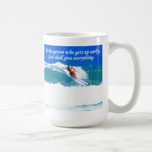 Zur Person, die früh aufsteht, gibt Gott ev Kaffeetasse