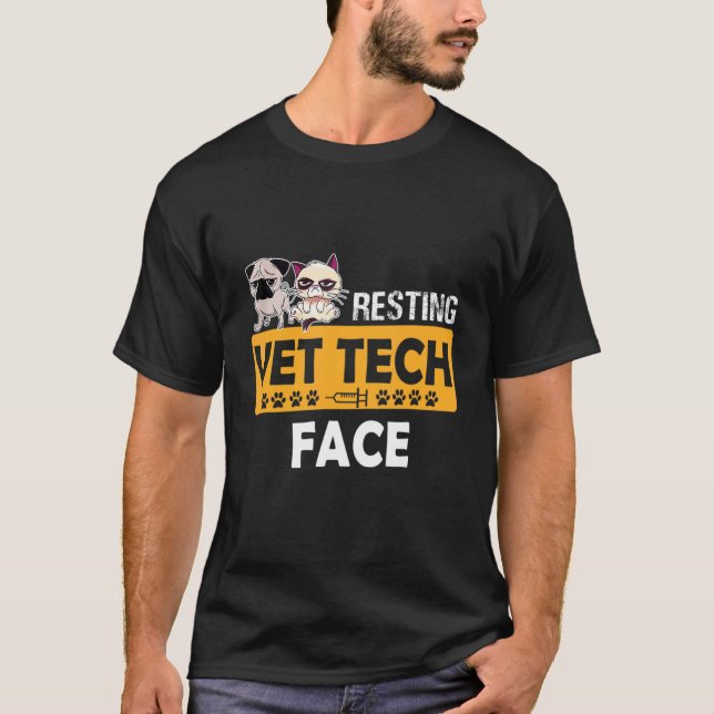 Zurichten von Tierfüßern und -katzen T-Shirt (Vorderseite)