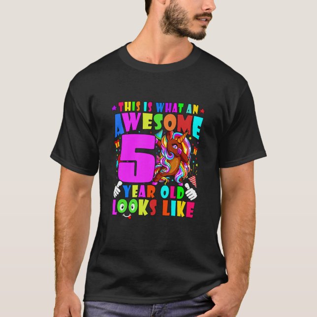 Zurück zu SchulOutfits für Mädchen im Mittelstand T-Shirt (Vorderseite)
