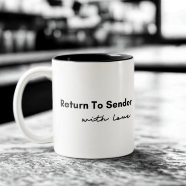 Zurück zum Absender mit Liebe-Zitat Zweifarbige Tasse (Von Creator hochgeladen)