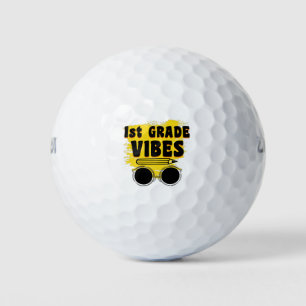 Zurück zur Schule Erste Klasse Vibes Shirt erster  Golfball