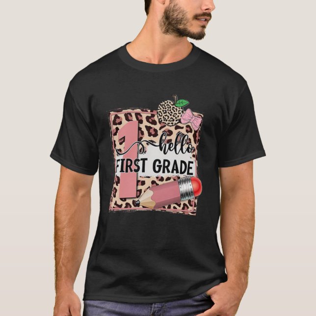 Zurück zur Schule Hallo Erste Klasse Leopard Teach T-Shirt (Vorderseite)