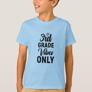 Zurück zur Schule, nur Typografie der dritten Klas T-Shirt