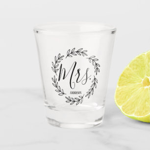 Zusammenpassende Frau Monogram Wreath Schnapsglas