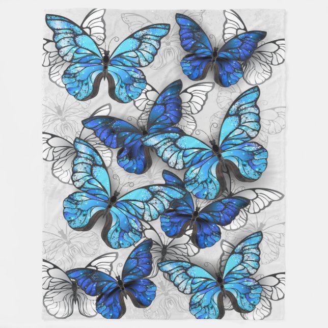 Zusammensetzung von White und Blue Butterflies Fleecedecke (Vorderseite)