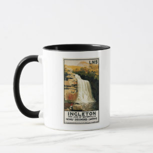 Zuschauer-Aufstieg auf Wasserfall-Eisenbahn-Plakat Tasse