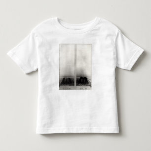 Zwei Ansichten des Baus des Eiffels 2 Kleinkind T-shirt