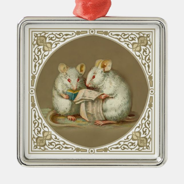 Zwei anthropomorphes Mäuseablesen Silbernes Ornament (Vorne)
