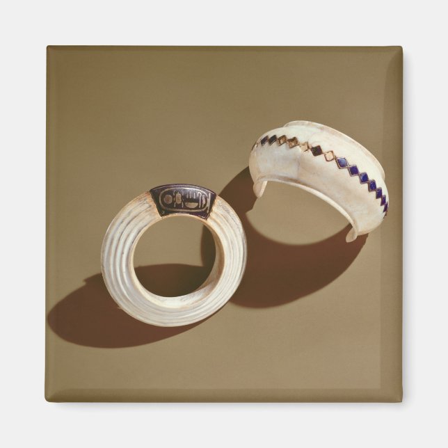 Zwei Armbänder aus dem Grab von Tutankhamun Magnet (Vorne)