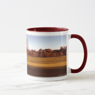 Zwei Bäume, die Tasse umarmen