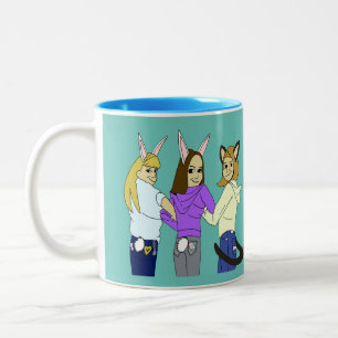 Zwei bunnies und ein Kätzchen Zweifarbige Tasse