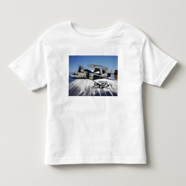 Zwei E-2C-Hawkeyys führen einen Flyby Kleinkind T-shirt (Vorderseite)