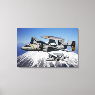 Zwei E-2C-Schlüssel führen einen Flyby Leinwanddruck