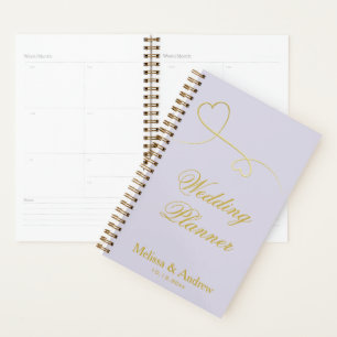 Zwei elegante Goldherzen Lavender Wedding Planer