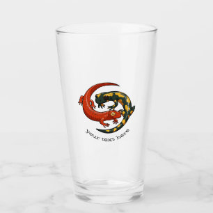 Zwei engagierte lächelnde Salamander Friends Carto Glas
