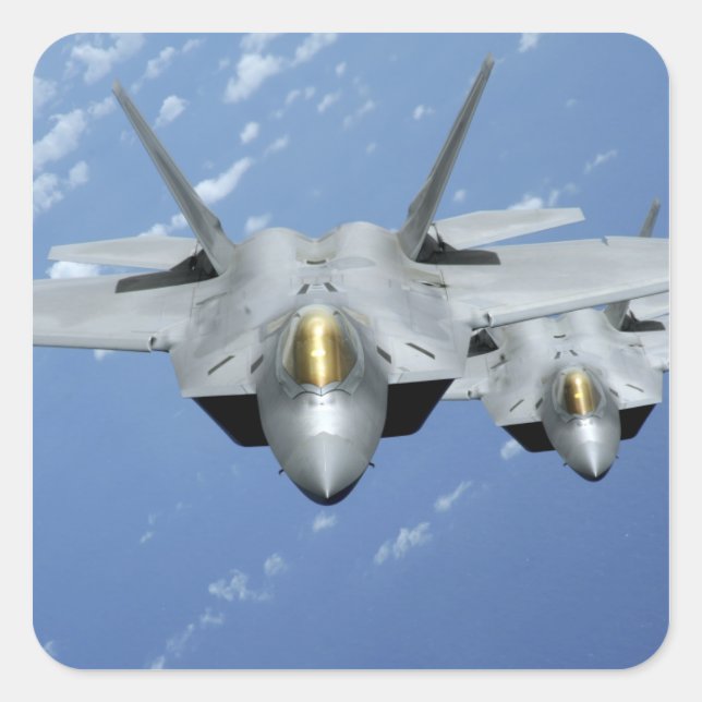 Zwei F-22-Raptoren fliegen über den Pazifik 2 Quadratischer Aufkleber (Vorderseite)
