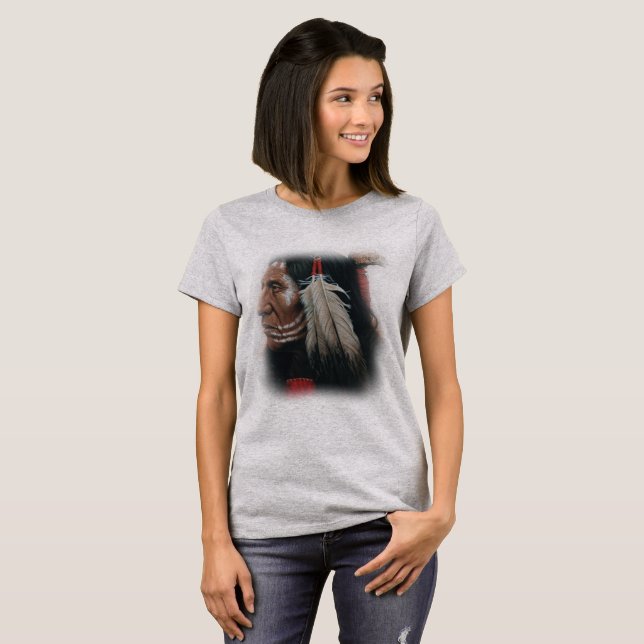 Zwei Feathers T-Shirt (Vorne ganz)