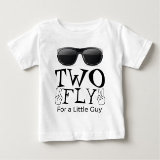 Zwei Fliegen für einen kleinen Typ T - Shirt