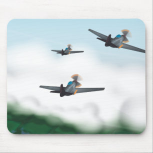 Zwei Flugzeuge des Zweiten Weltkrieges Mousepad