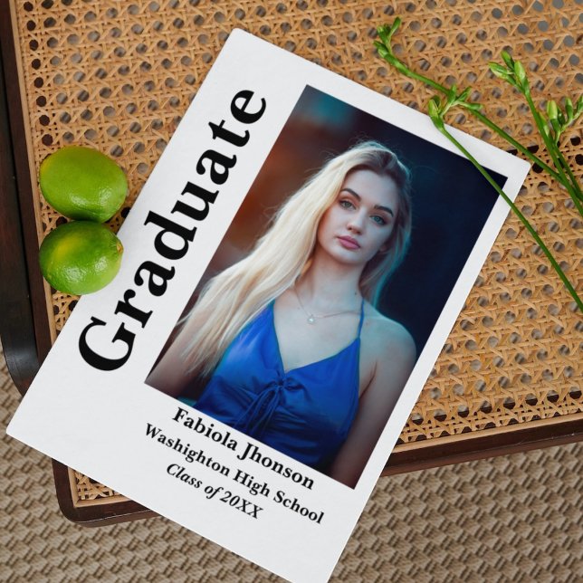 Zwei Foto des Absolventen Schwarz-Weiß-Drehbuch Einladung (Von Creator hochgeladen)