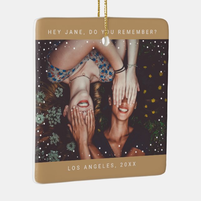 Zwei Foto Friends Minimalistisch Holiday Keepake Keramikornament (Rechts)