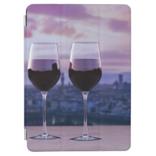 Zwei Gläser Rotwein auf der Silhouette von Florenz iPad Air Hülle