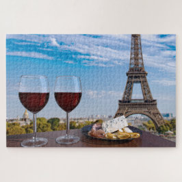 Zwei Gläser Wein im Café von Paris