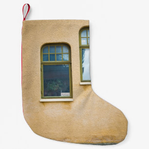 ZWEI GLASFENSTER KLEINER WEIHNACHTSSTRUMPF