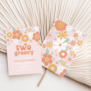 Zwei Groovy Retro Blumen erste Geburtstagseinladun Einladung