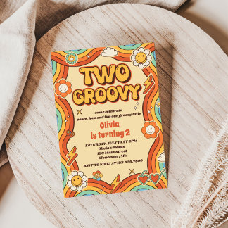 Zwei Groovy Retro Rainbow 2. Party zum Geburtstag Einladung
