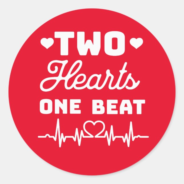 Zwei Herzen. Eine Beat (weißer Text) Valentinin Runder Aufkleber (Vorderseite)