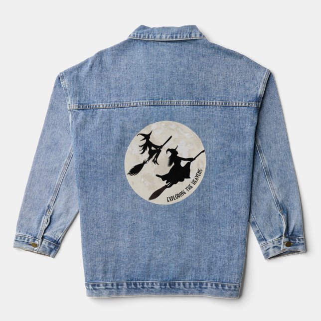 zwei Hexen, die den Himmel erforschen Jeansjacke (Rückseite)