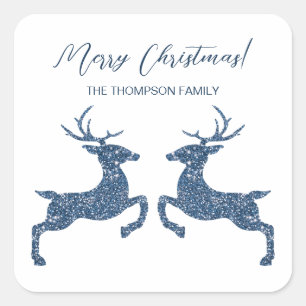 Zwei Hirsche in Imitaten Blauer Glitzer-Look und b Quadratischer Aufkleber