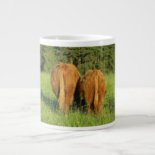 Zwei Hochland-Vieh-Rückseiten in Oberösterreich Jumbo-Tasse