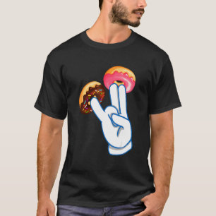 Zwei in rosa Shocker Männer Frauen spenden T-Shirt