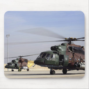 Zwei irakische angesagte Hubschrauber Mi-17 Mousepad