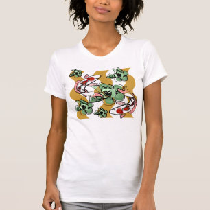 Zwei Karpfen im Teich Shirt