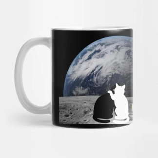 Zwei Katzen stecken mit einer Dose Thunfisch im Mo Kaffeetasse