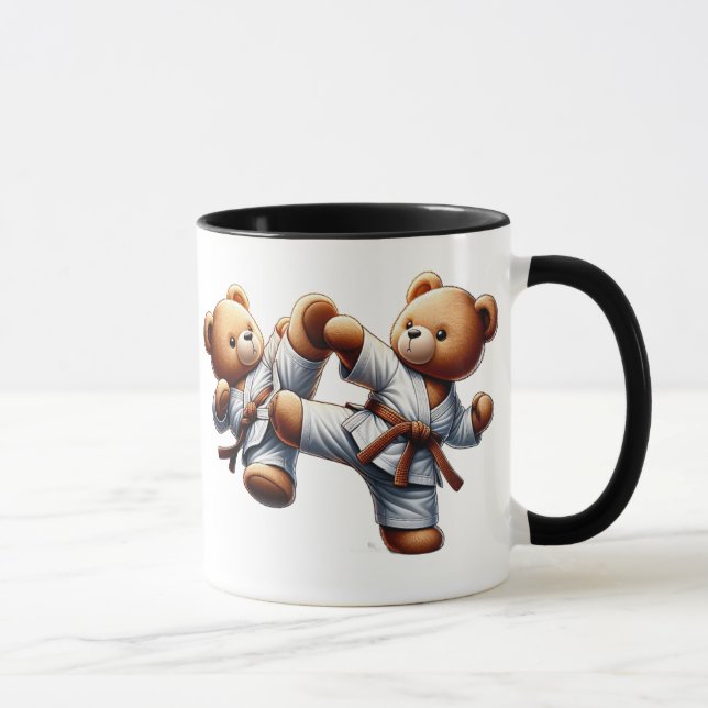 Zwei Kimono-Bärenbäume stehen einander gegenüber. Tasse (Rechts)