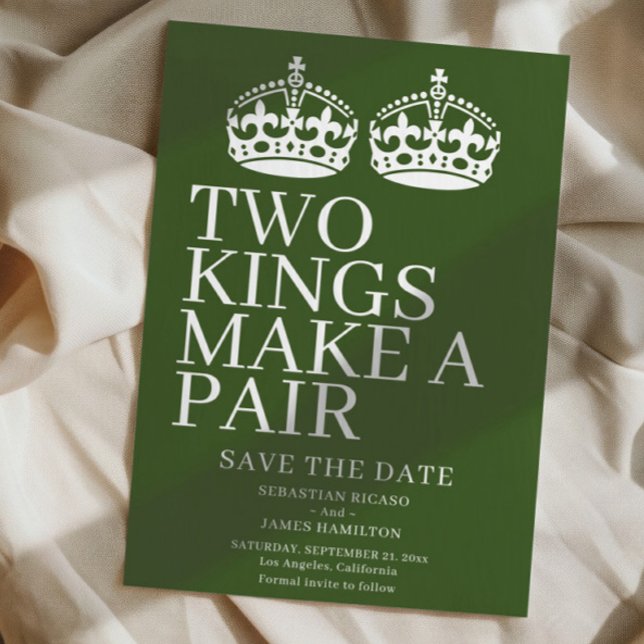 Zwei Könige machen eine Paarschwulenhochzeit Ankündigung (Two Kings Make A Pair Gay Wedding Announcement by Ricaso. Available in other colors in store)