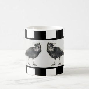Zwei Krähen und schwarze Streifen Kaffeetasse